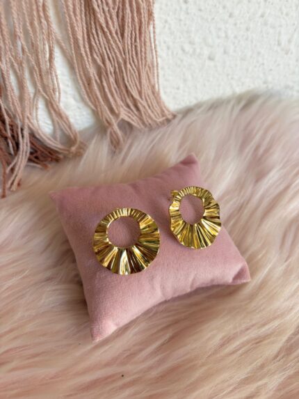 PENDIENTES CIRCULARES LABRADOS