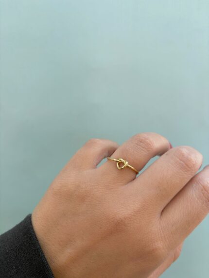 ANILLO NUDO