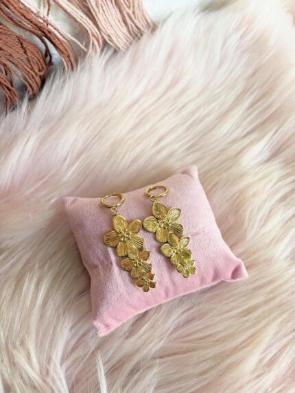 PENDIENTES TRIPLE FLOR