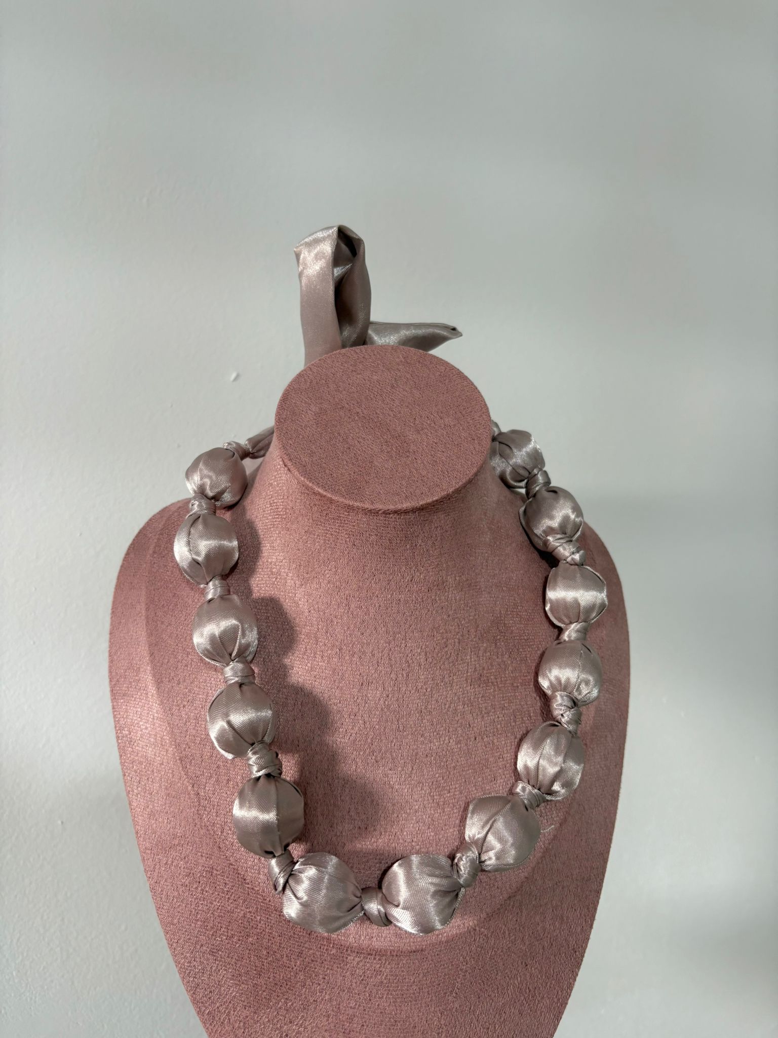 9b9698e1-be91-42fb-8925-4e9b4976cf2d