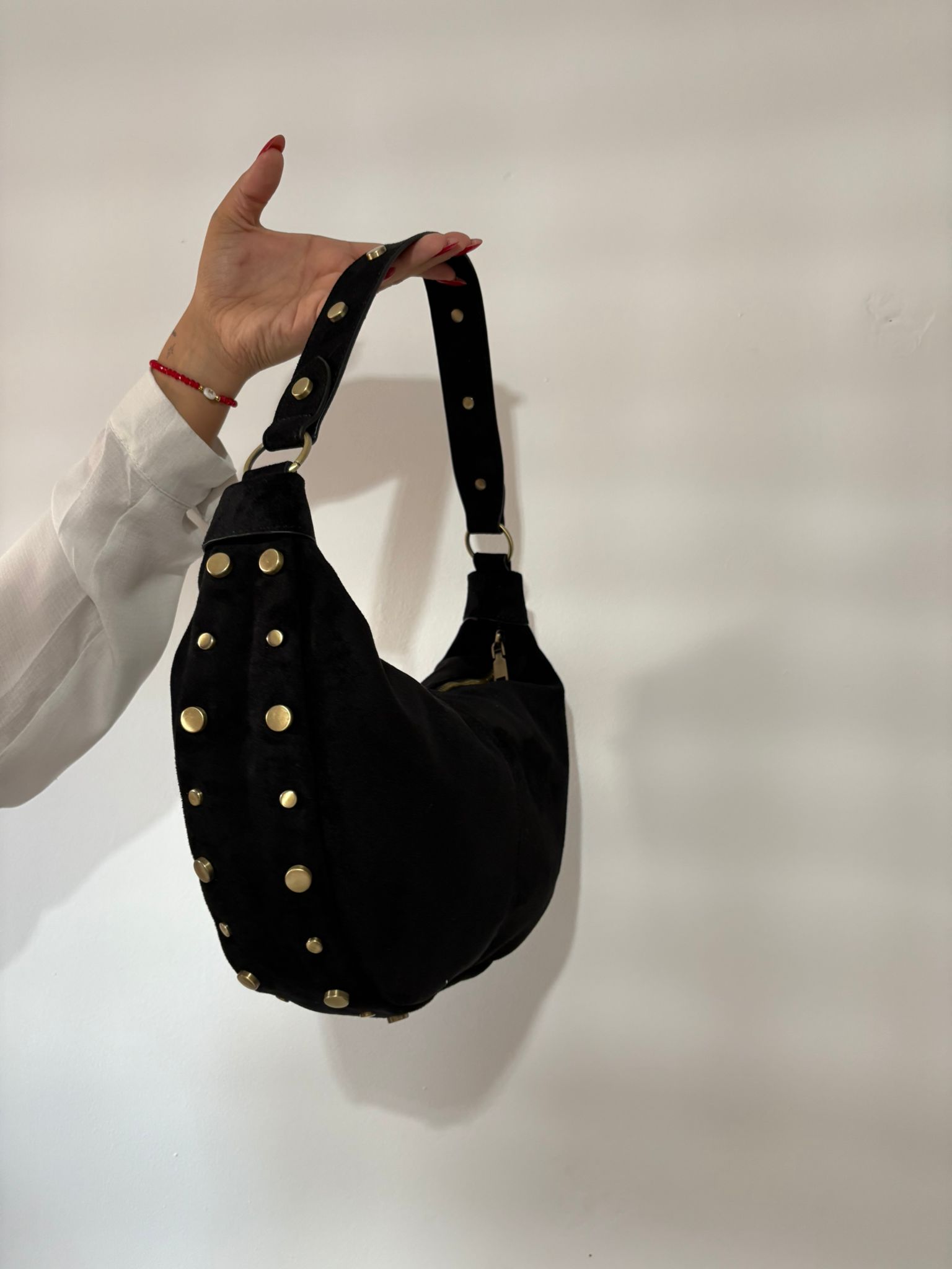 9b9bccb6-77a7-46f8-9c47-1a132bed68d3