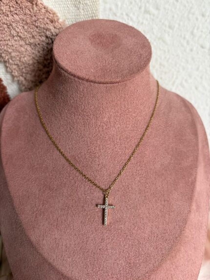 COLLAR CRUZ MULTIBRILLO