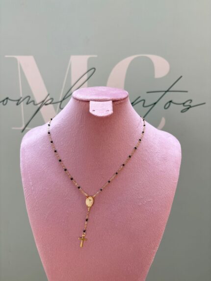 COLLAR ROSARIO BOLITAS NEGRAS