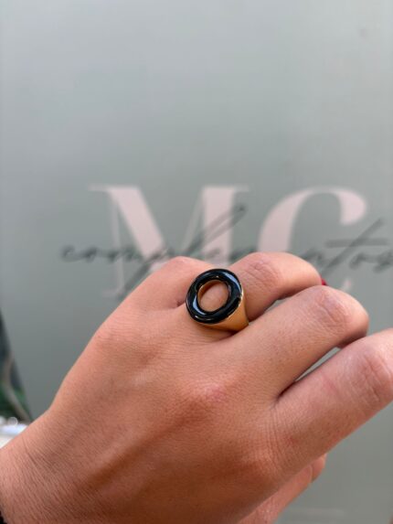 ANILLO O NEGRO