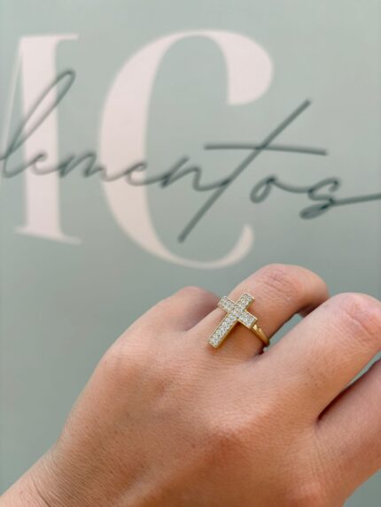ANILLO CRUZ CIRCONITAS