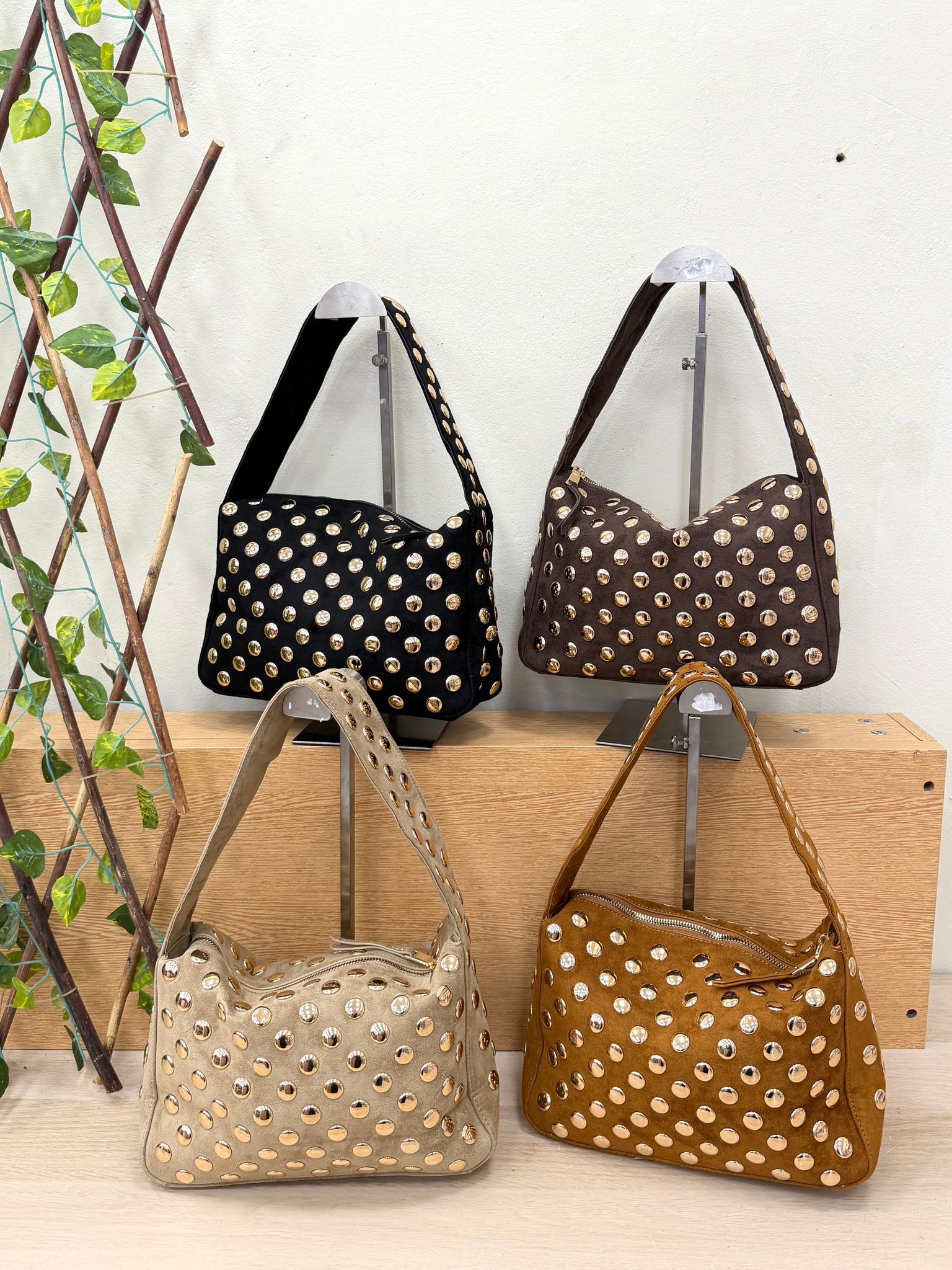 13bbd7cb-2308-4b18-8d55-2ffadc4df1f6