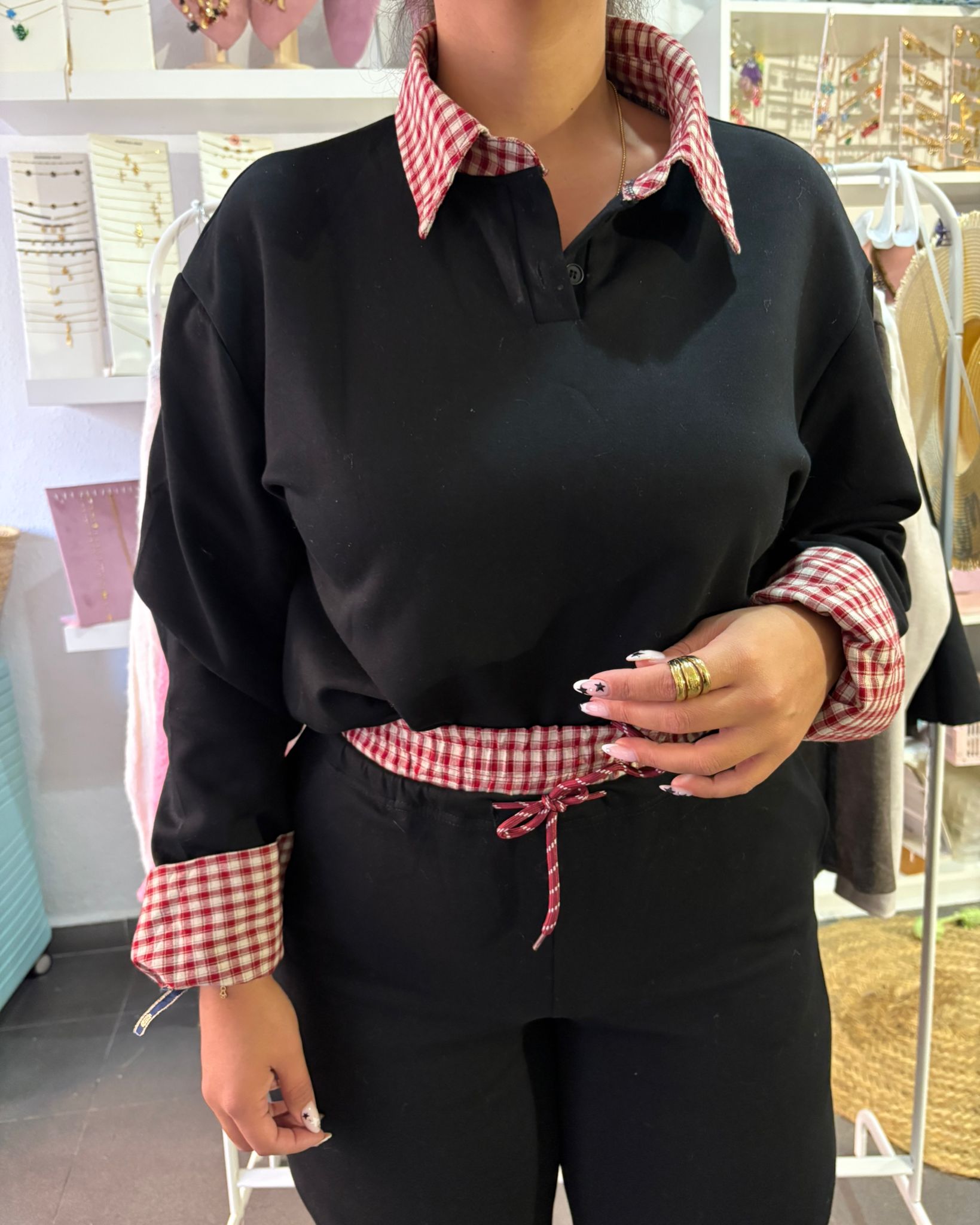 23ead9f9-8c7c-4312-8425-d16ae46e6c49