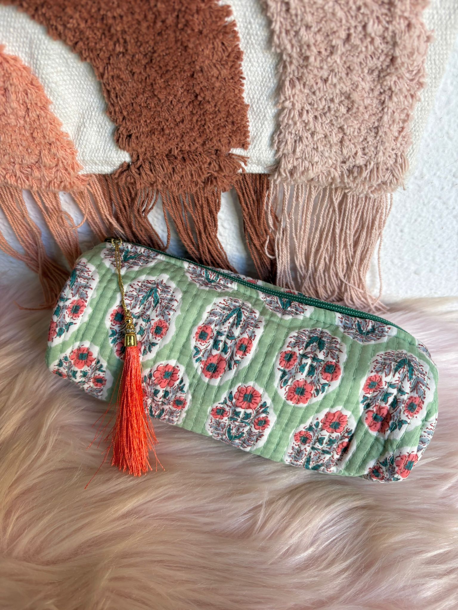 39a2b1a6-a507-462c-8e0f-eec65678a3b9