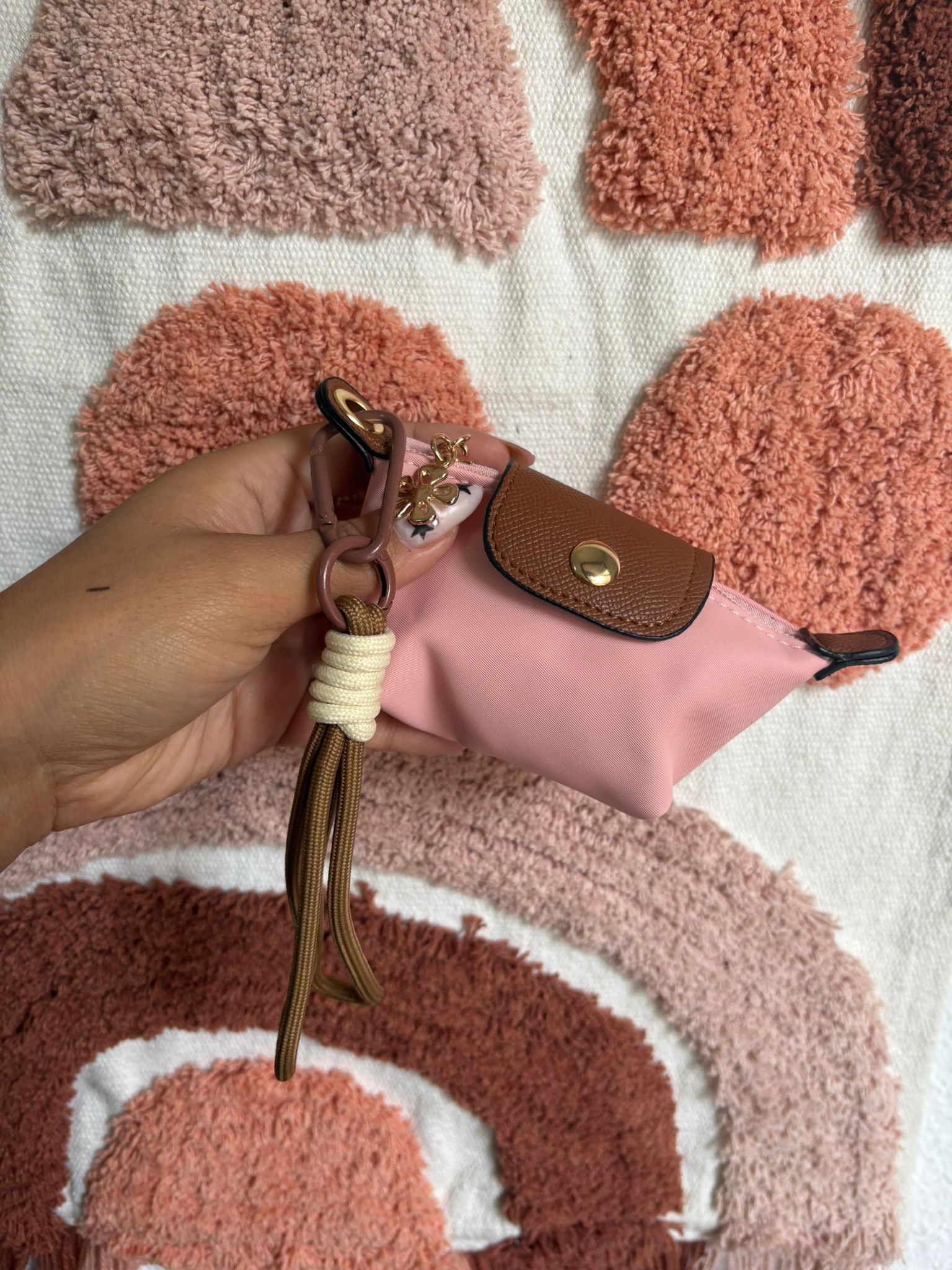 55c23b87-77de-49fa-a732-6e41c37a48fc