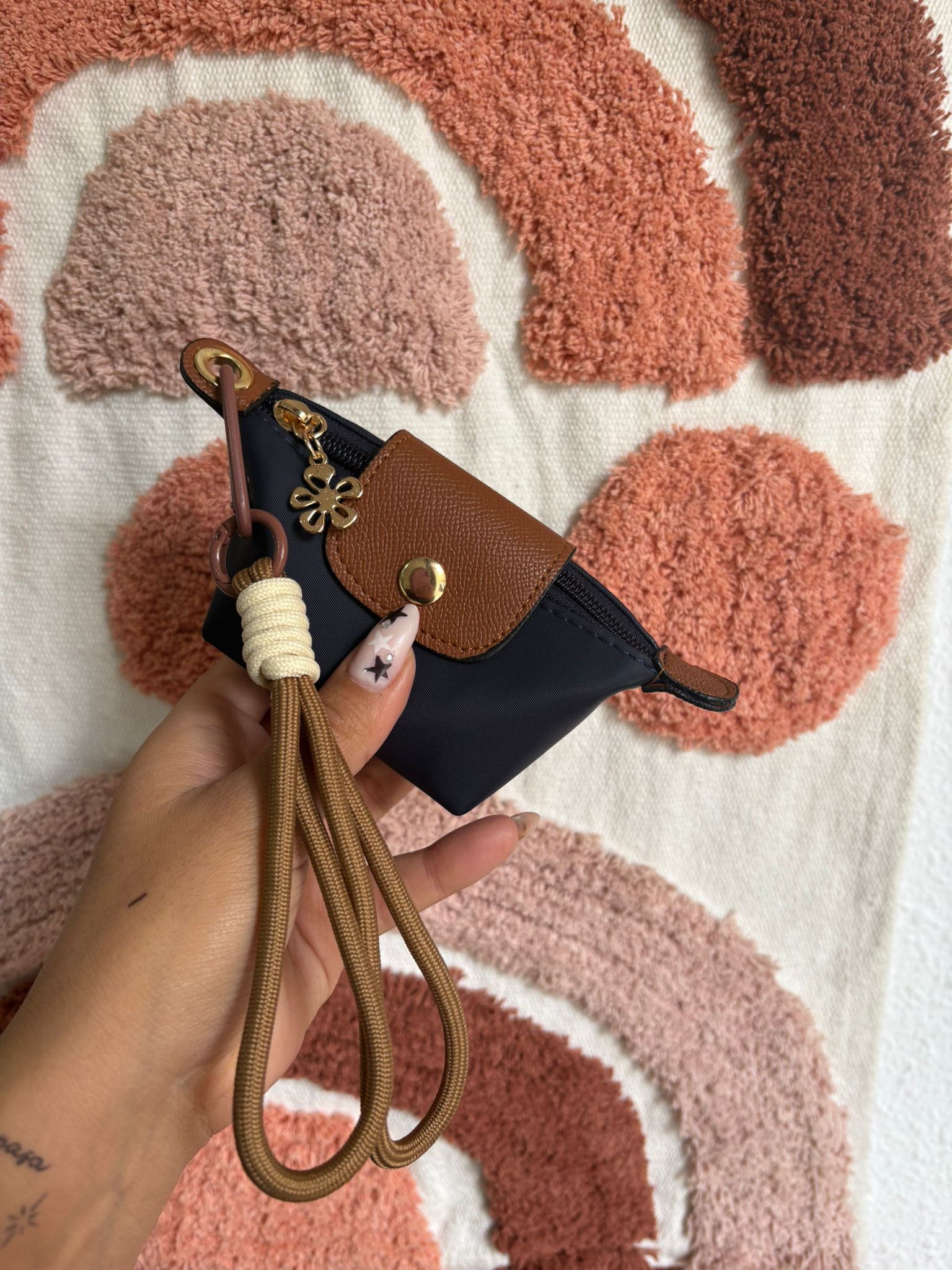 683c18e3-41ef-493a-9ddf-8766e6b6bf62