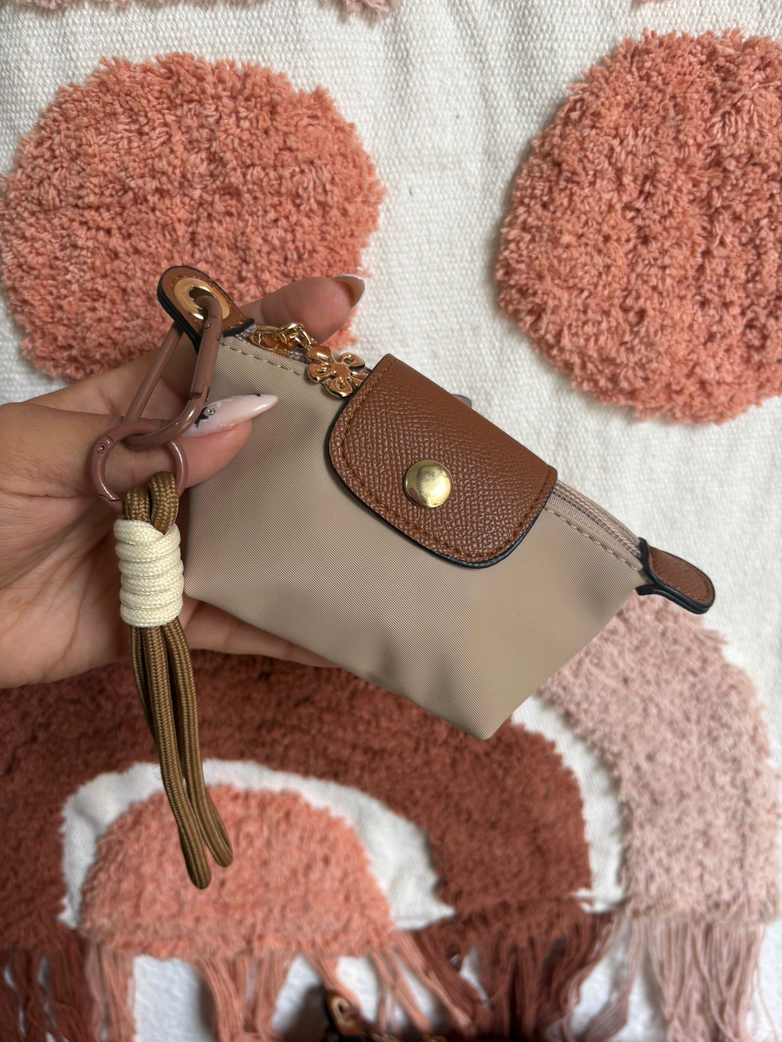 75f22fda-8eb3-46a1-ad93-a448ffd0a91f