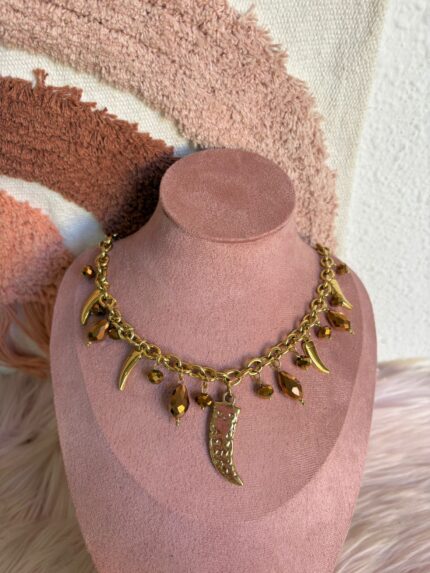 COLLAR CUERNO ÁMBAR