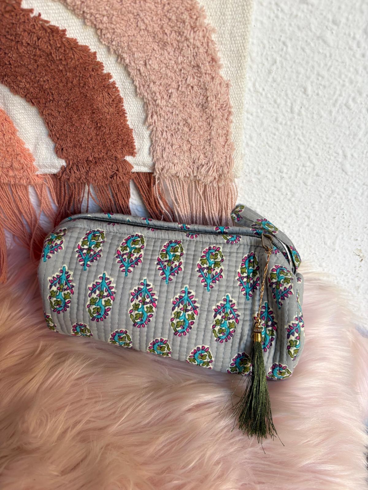 ba321e1f-99c9-44bb-ac9b-35573486d8e7