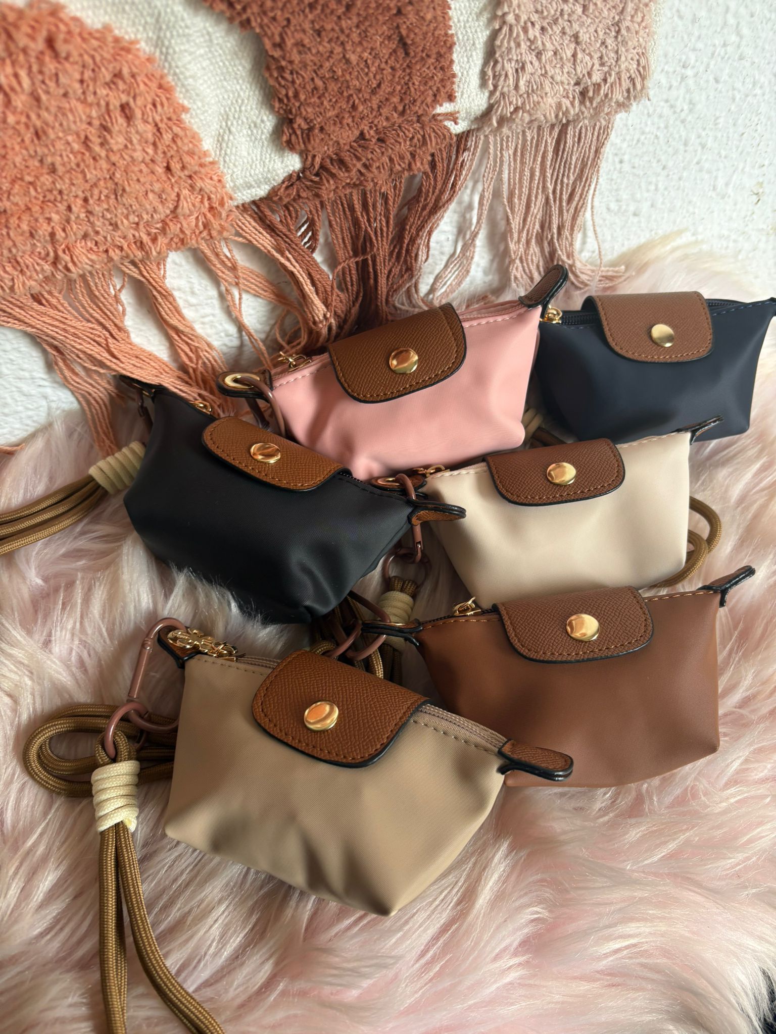 e6672843-538d-466c-b535-a088f232856c