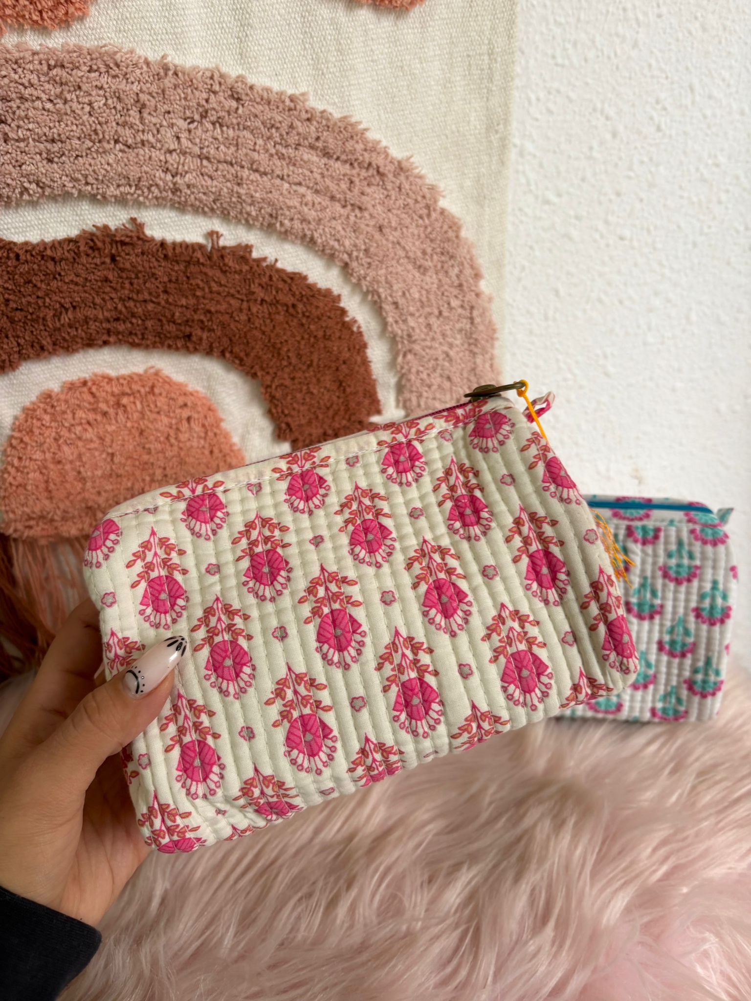 085b4a51-3c7d-409f-a5cb-428655c10ace