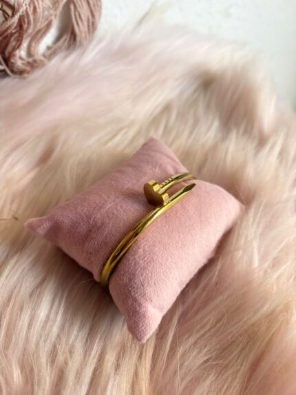 PULSERA DE CAÑA CLAVO CORAZÓN