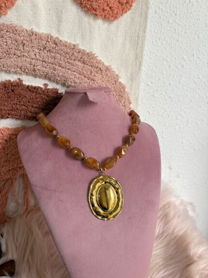 COLLAR PIEDRAS MEDALLÓN