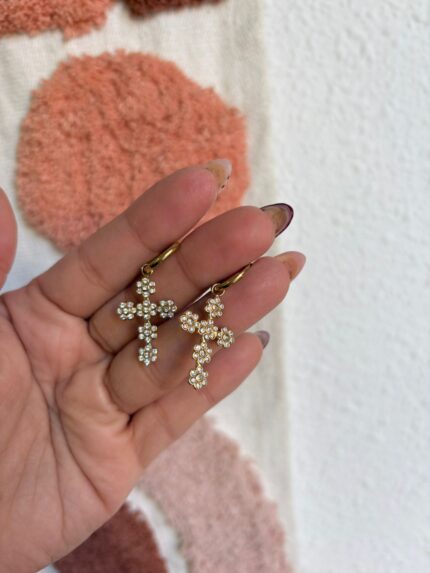 PENDIENTES CRUZ FLOR