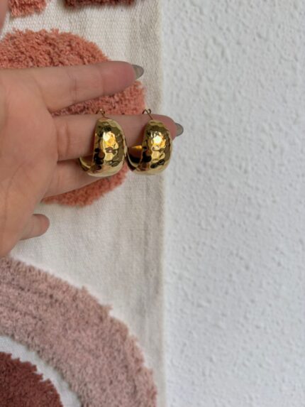 ARGOLLAS ANCHAS LABRADAS