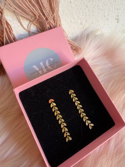 PENDIENTES LAUREL
