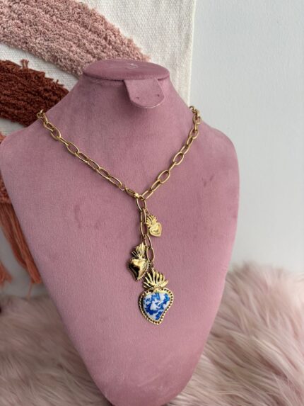 COLLAR TIPO Y CORAZONES