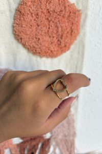 1da3af49-ebf3-49b5-a5e2-c94fdf600f3b