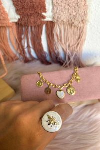 1ec45fe4-bbf1-4c41-a1fc-b1f8e0268674