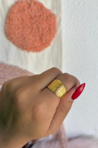 1f598c3c-5dc6-4b8c-ac1d-0518ca18e486